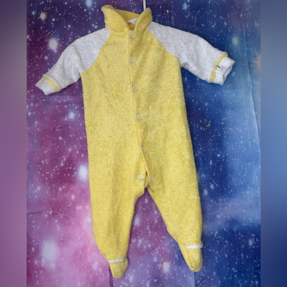Vintage Tommee Tippee Playskool pajamas 🛍